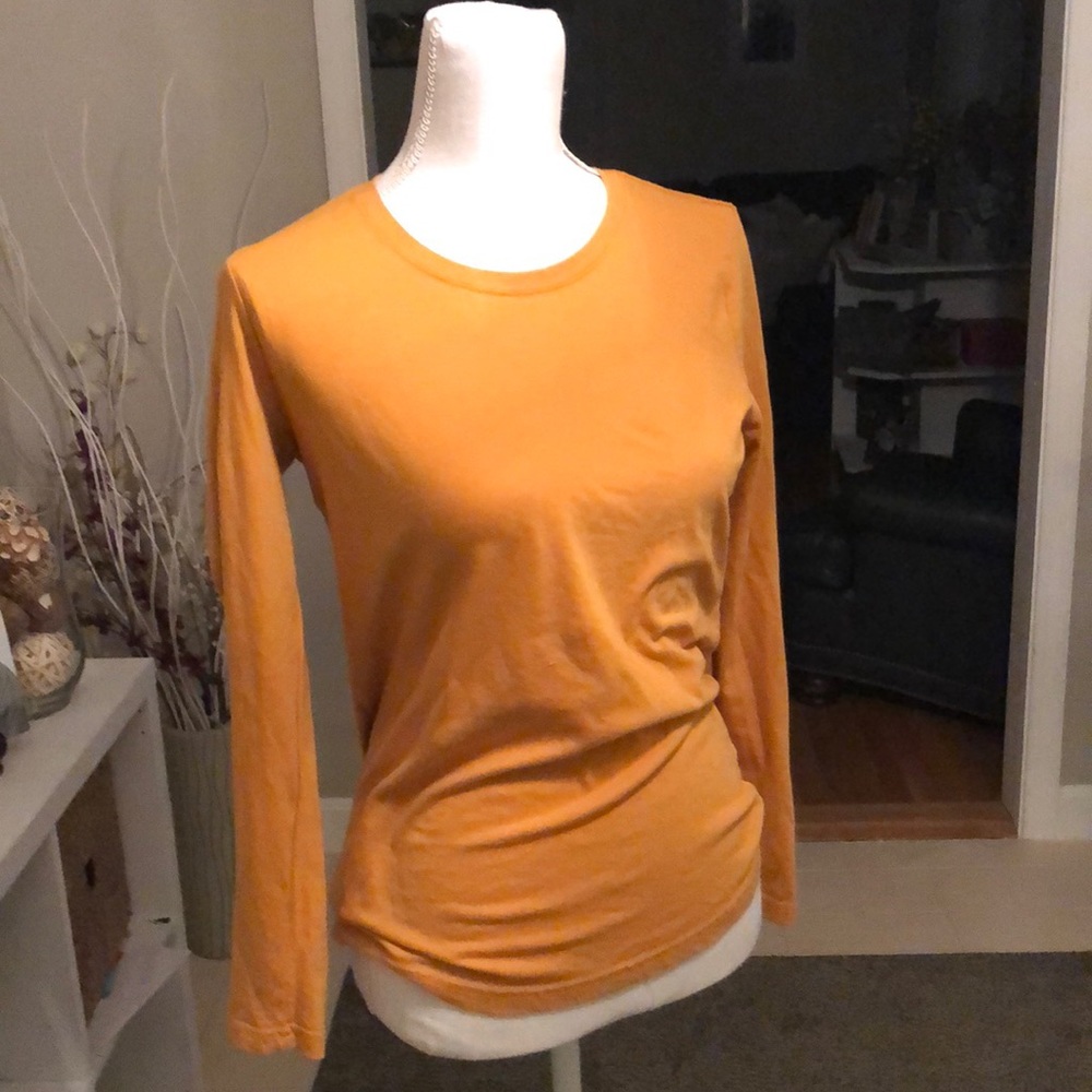 Long sleeved shirt.